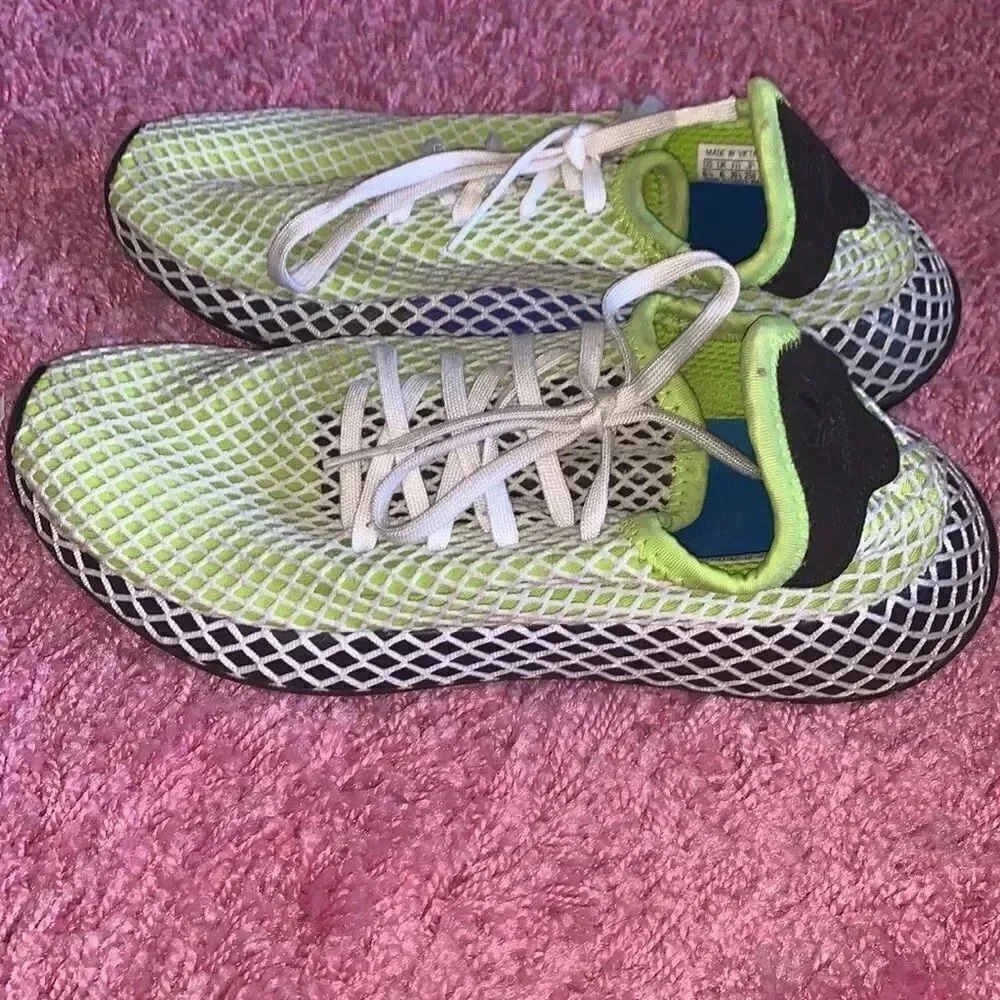Adidas Deereupt Sneakers  Neon Lime Green Size 6.5